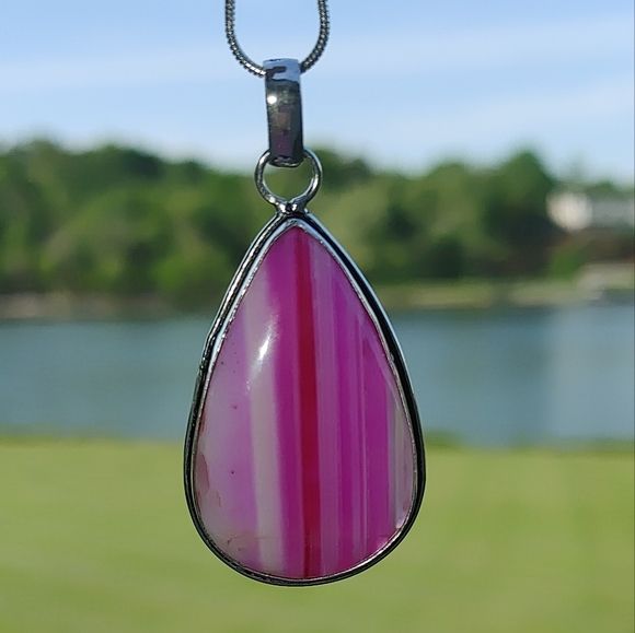 Pink Botswana Agate Pendant Necklace in 925 Sterling Silver Overlay (2.1") - Picture 10 of 10